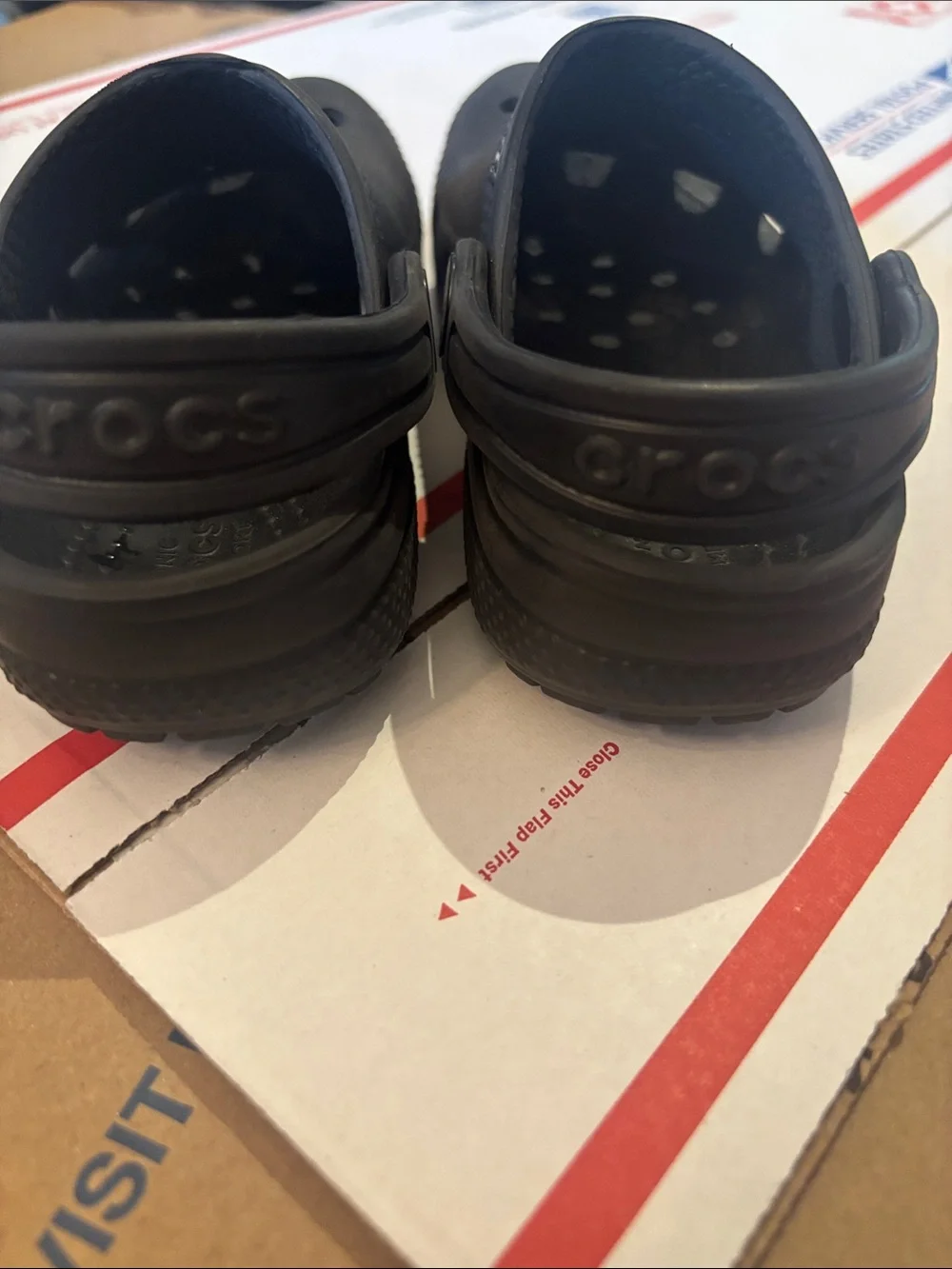 CROCS Kids Classic Clog in Black
